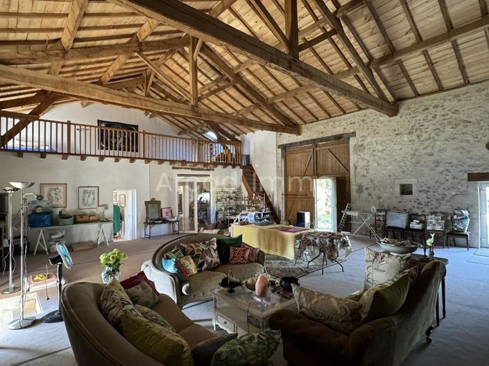 Image No.5-4 Bed House for sale