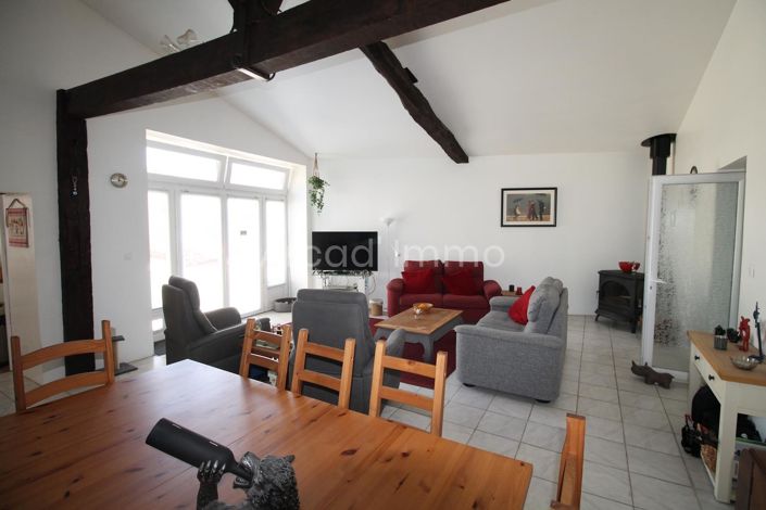 Image No.3-3 Bed House for sale