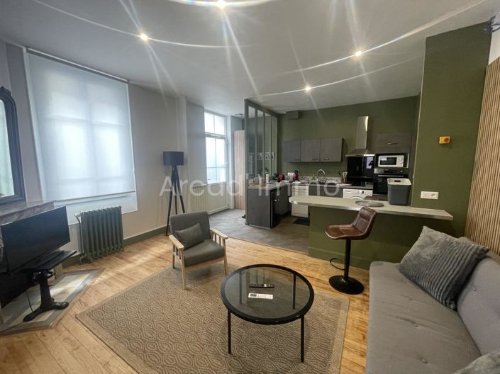 Image No.1-5 Bed House for sale