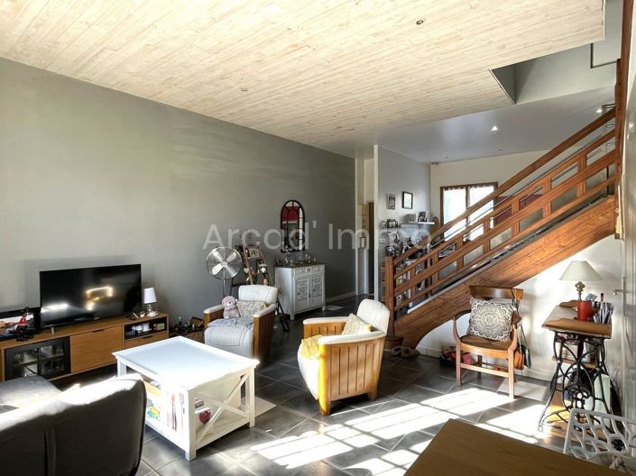 Image No.6-13 Bed House for sale