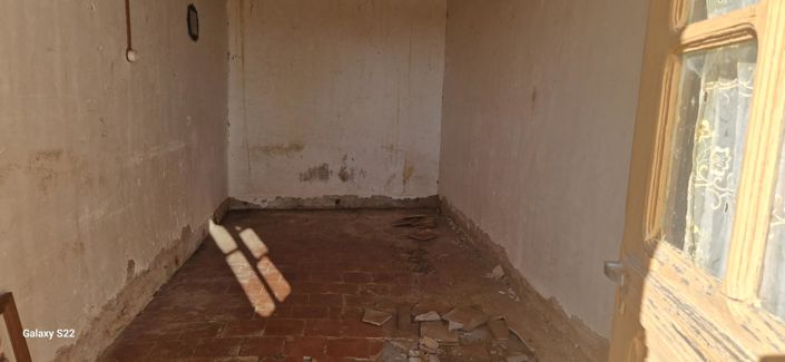 Image No.9-1 Bed House for sale