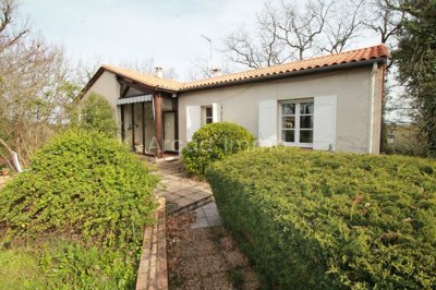 Maison de 3 chambres à vendre à Eymet