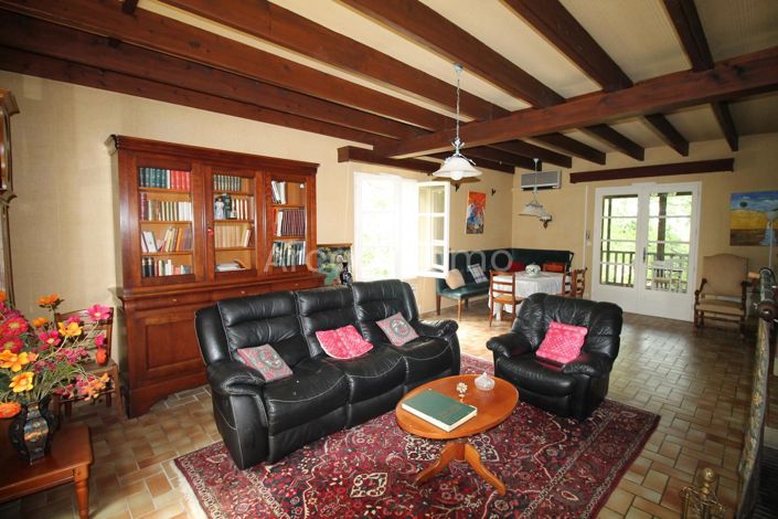 Image No.3-3 Bed House for sale