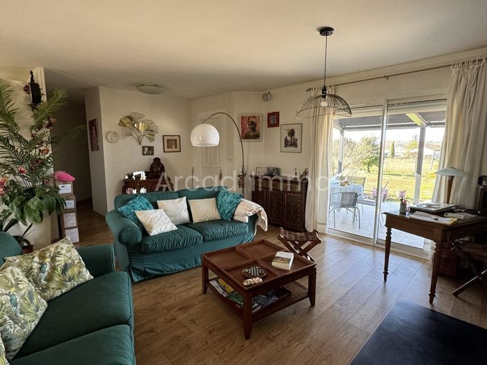 Image No.5-3 Bed House for sale