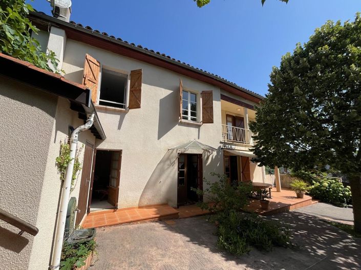 Image No.8-3 Bed House for sale