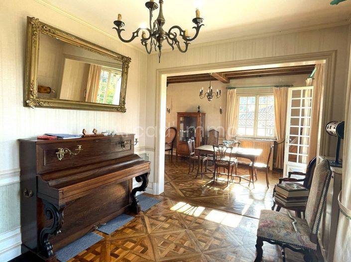 Image No.5-4 Bed House for sale