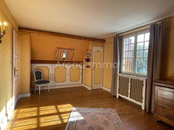 Image No.7-4 Bed House for sale