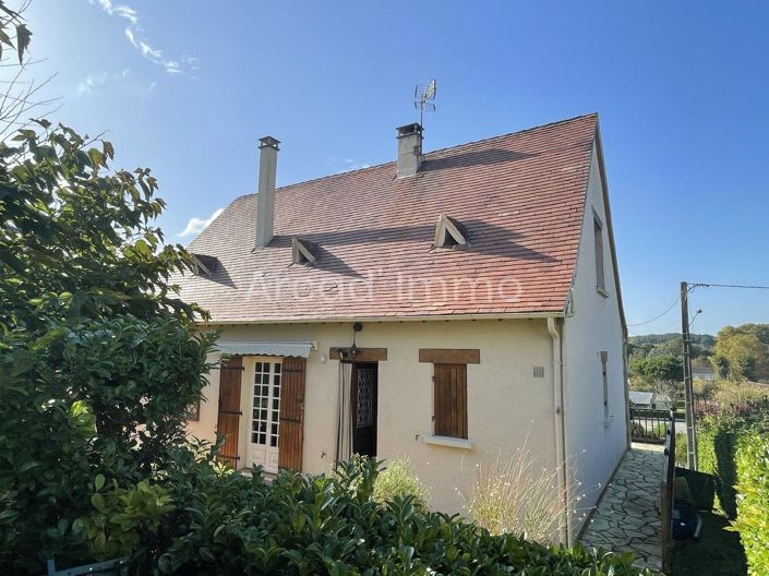 Image No.9-4 Bed House for sale