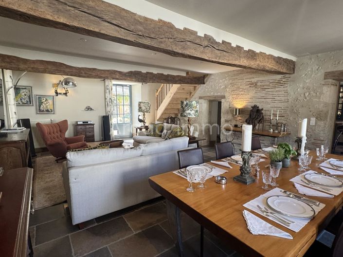 Image No.3-4 Bed House for sale