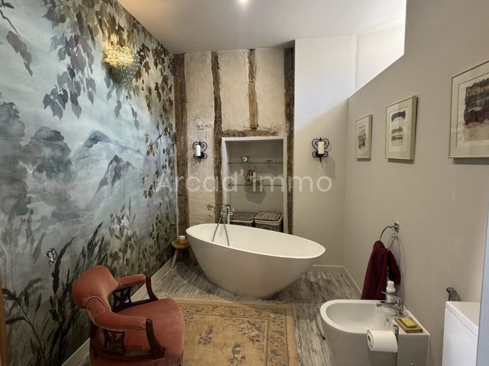 Image No.7-4 Bed House for sale