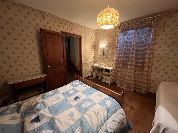 Image No.7-3 Bed House for sale