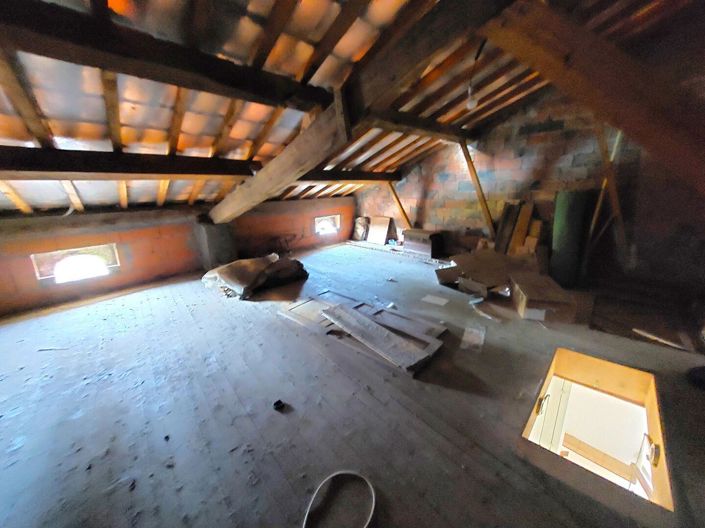 Image No.12-3 Bed House for sale