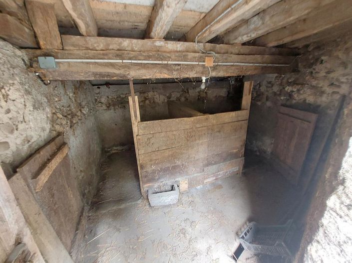 Image No.14-3 Bed House for sale