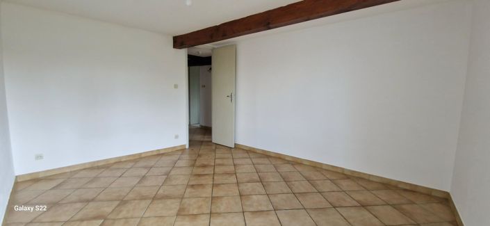 Image No.17-3 Bed House for sale