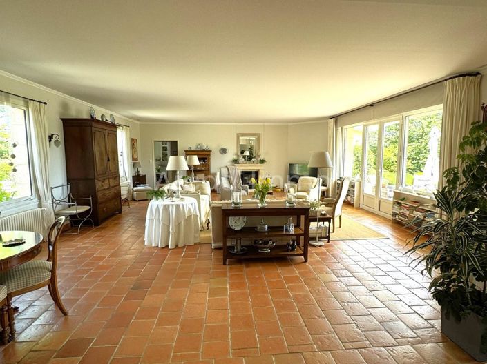 Image No.5-4 Bed House for sale