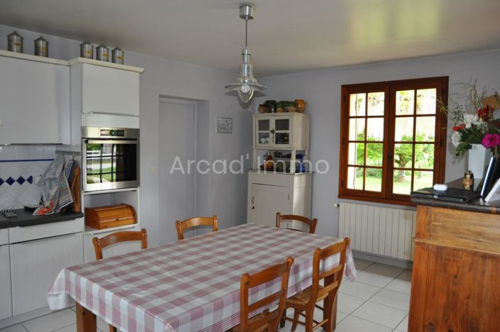 Image No.2-3 Bed House for sale