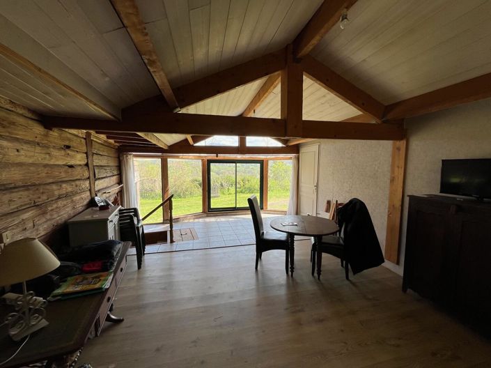 Image No.11-6 Bed House for sale