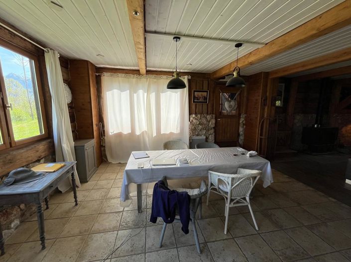 Image No.7-6 Bed House for sale