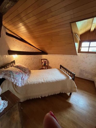 Image No.10-3 Bed House for sale