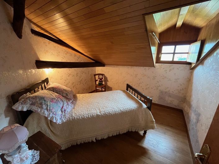 Image No.14-3 Bed House for sale