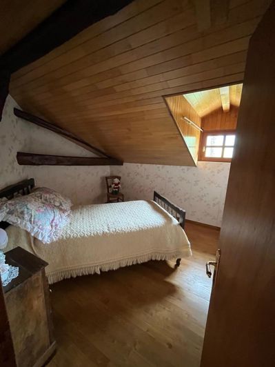 Image No.15-3 Bed House for sale