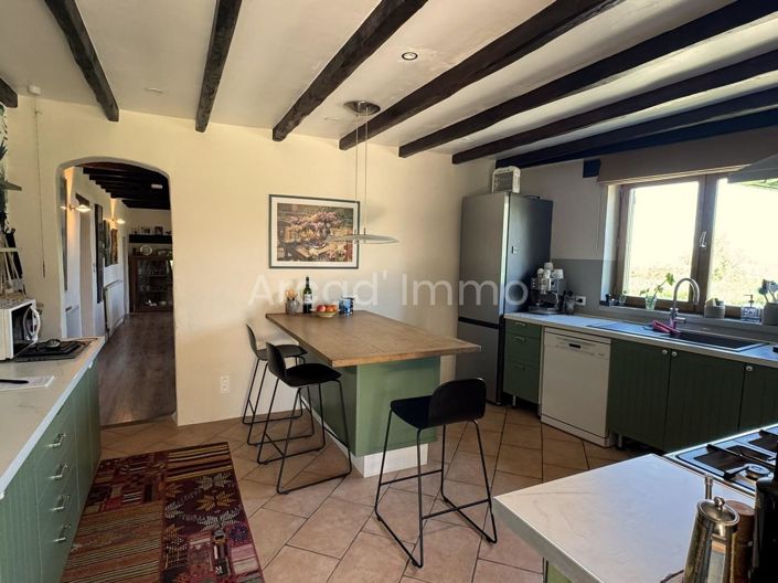 Image No.3-4 Bed House for sale