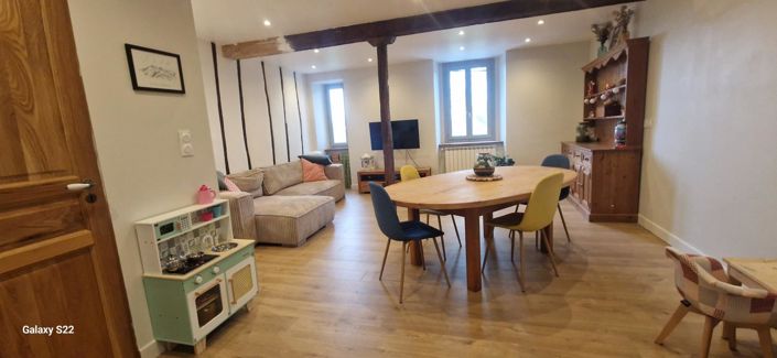 Image No.6-5 Bed House for sale