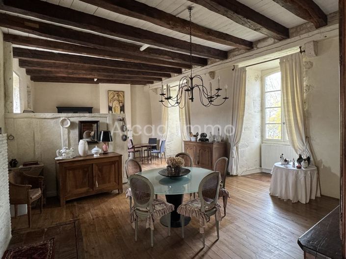 Image No.3-4 Bed House for sale