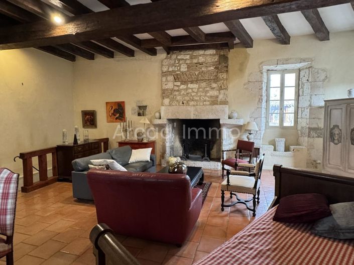 Image No.5-4 Bed House for sale