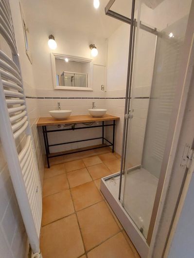 Image No.13-3 Bed House for sale