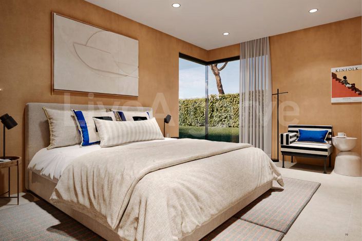 Image No.22-4 Bed House for sale