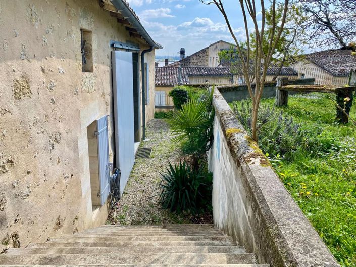 Image No.5-5 Bed House for sale