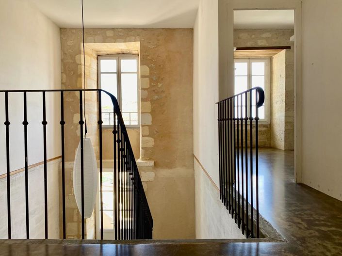 Image No.8-5 Bed House for sale