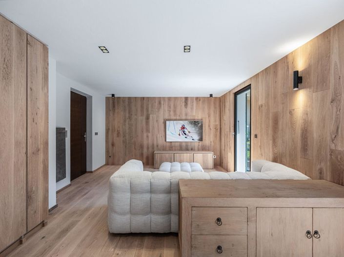 Image No.3-3 Bed House for sale