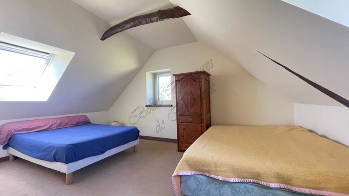 Image No.10-8 Bed House for sale