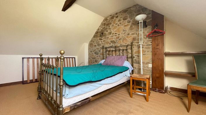 Image No.12-8 Bed House for sale