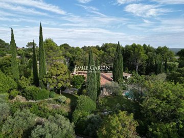 1 - Uzès, Maison