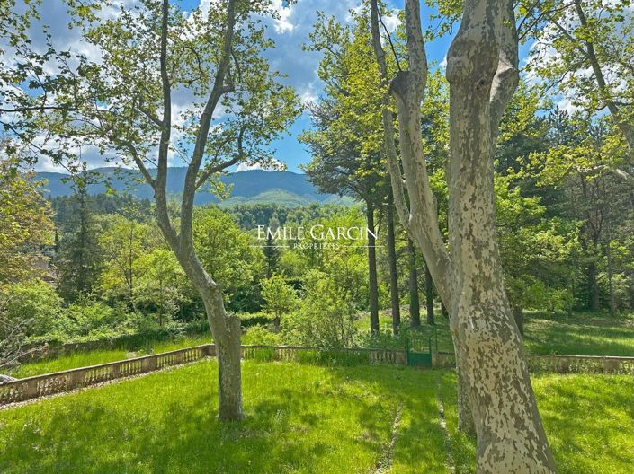 Image No.4-7 Bed House for sale