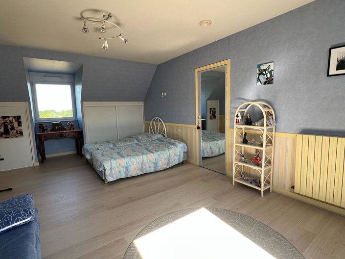 Image No.15-5 Bed House for sale