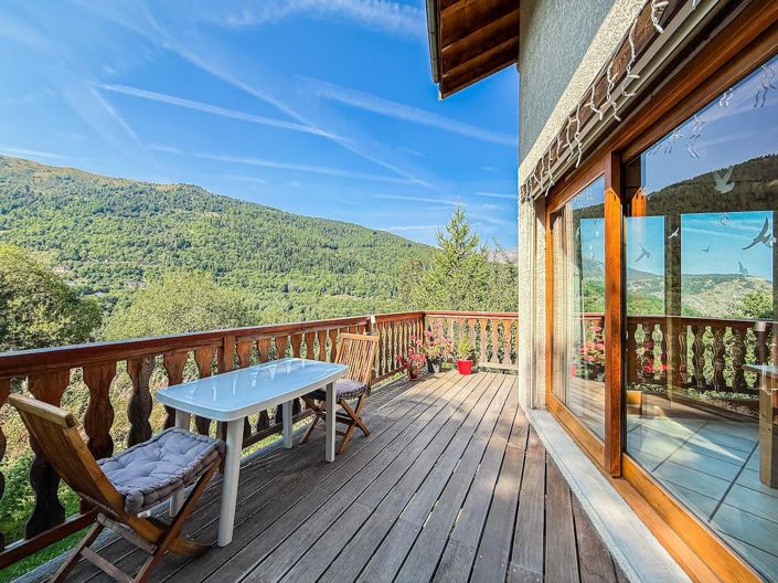 Image No.18-4 Bed House for sale