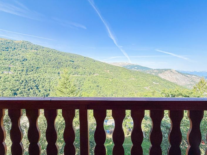 Image No.6-4 Bed House for sale