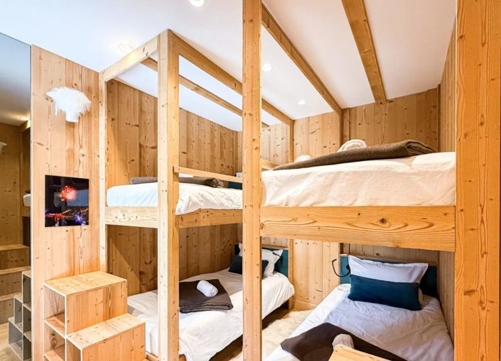 Image No.14-5 Bed House for sale