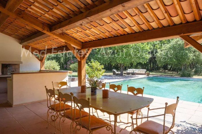 Image No.48-6 Bed House for sale