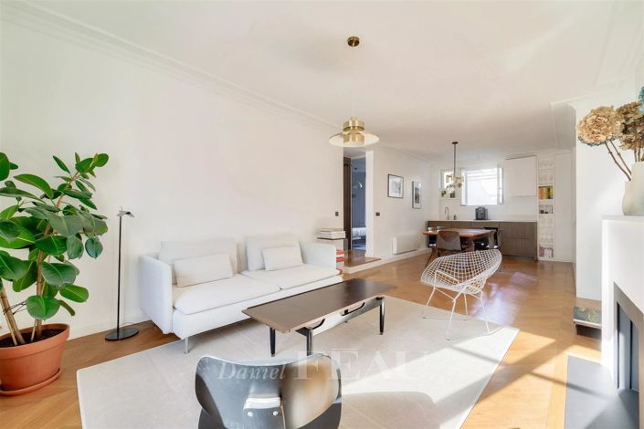 Image No.2-Appartement de 2 chambres à vendre à Paris