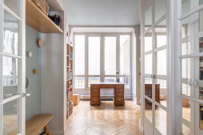 Image No.18-4 Bed Apartment for sale