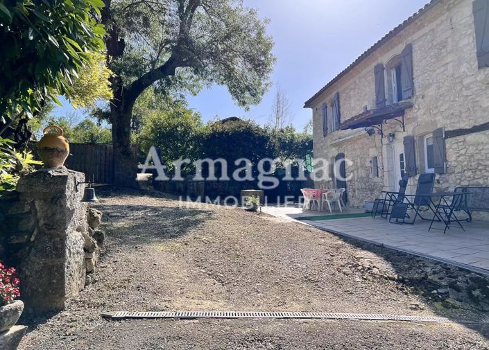 Image No.3-5 Bed House for sale