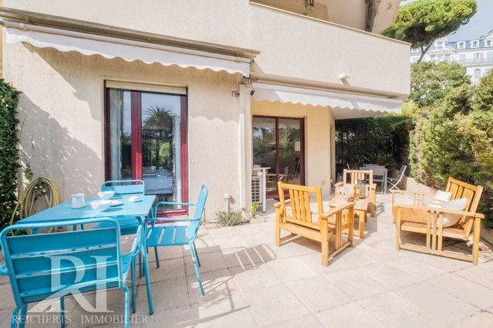 Image No.1-2 Bed Apartment for sale