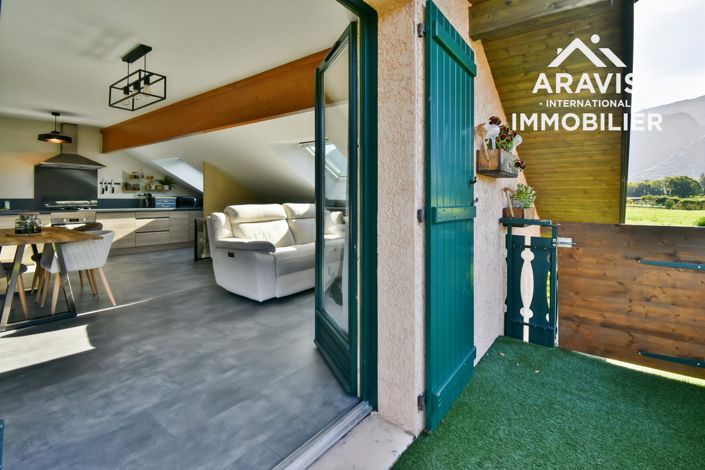 Image No.10-2 Bed Apartment for sale