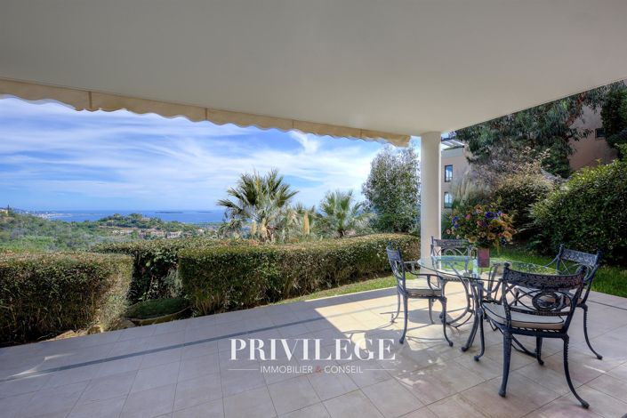 Image No.9-3 Bed House for sale