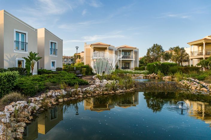 Image No.53-2 Bed House for sale